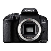  Canon 800D