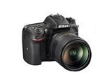  Nikon D7200 (18-200mm VR II)
